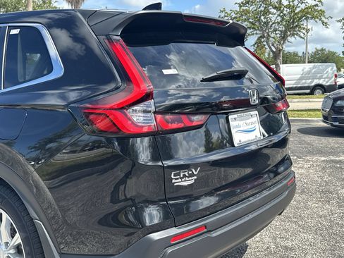 Used 2024 Honda CR-V EX image 12