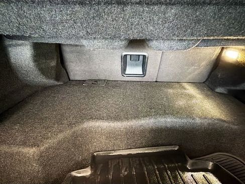 Used 2014 Lincoln MKZ Hybrid w/ Equipment Group 202A Reserve image 25