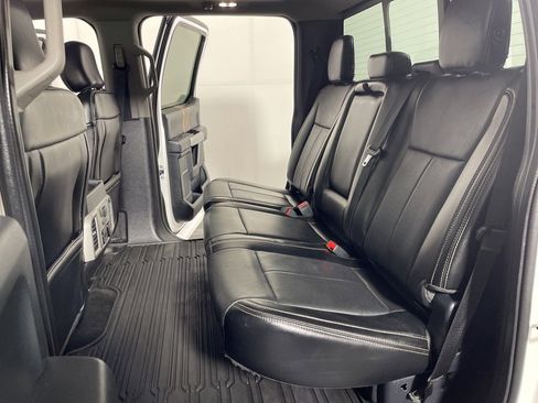 Used 2018 Ford F150 Lariat w/ Equipment Group 502A Luxury image 19