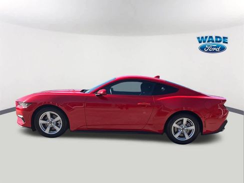 Used 2024 Ford Mustang Coupe image 8