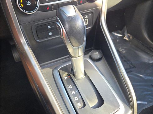 Used 2020 Ford EcoSport SE image 33