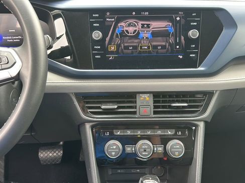 Used 2024 Volkswagen Taos SE image 23