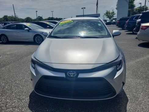 Used 2024 Toyota Corolla LE FWD image 9
