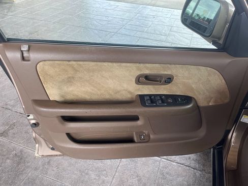 Used 2002 Honda CR-V EX image 9
