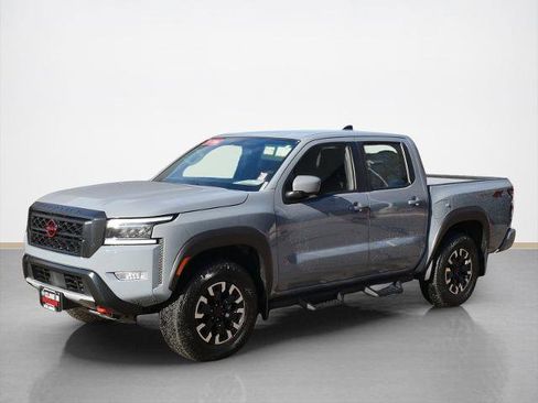 Certified 2024 Nissan Frontier PRO-4X w/ Technology Package image 7