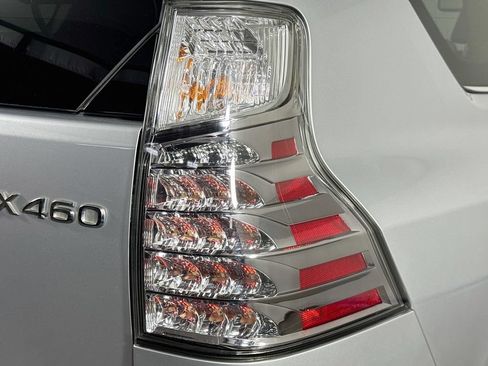 Used 2018 Lexus GX 460 Premium w/ Premium Package AWD/4WD image 35