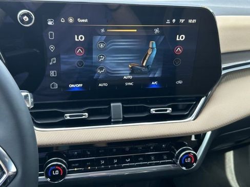 New 2026 Chevrolet Equinox ACTIV w/ Convenience Package III FWD image 17