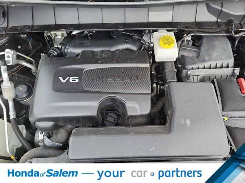 Used 2022 Nissan Pathfinder Platinum w/ Cargo Package image 34