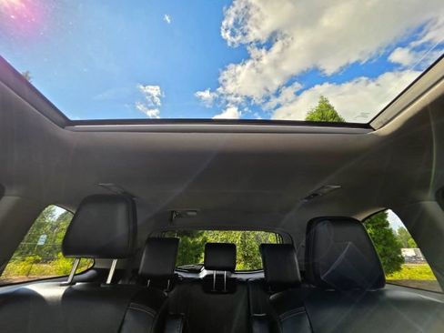 Used 2019 Toyota Highlander Limited Platinum AWD/4WD image 51