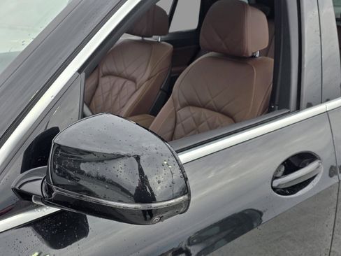 Used 2023 BMW X5 xDrive40i w/ Luxury Seating Package image 10