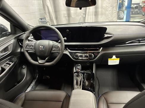 New 2026 Buick Envista Sport Touring w/ Convenience I Package FWD image 10