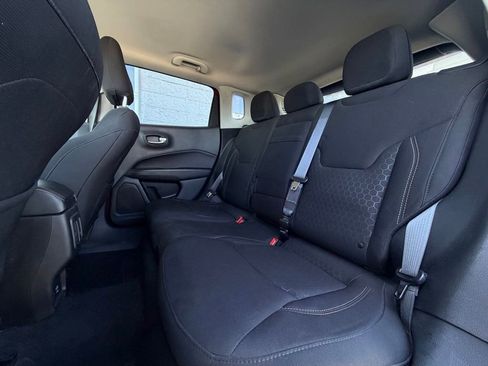 Used 2018 Jeep Compass Sport image 23