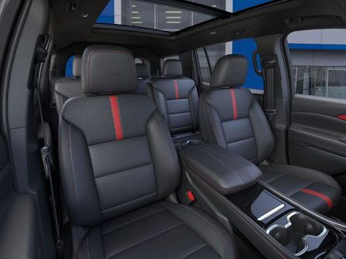 New 2026 Chevrolet Traverse RS image 16