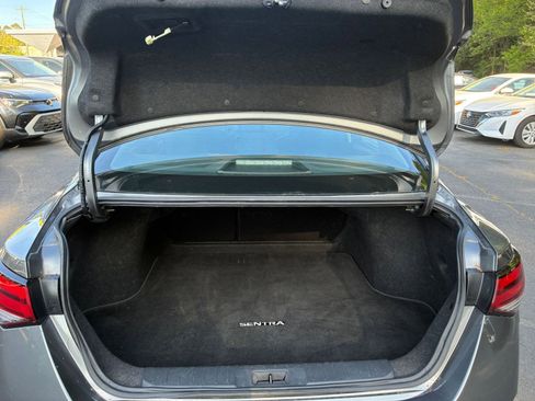 Used 2025 Nissan Sentra SV FWD image 29
