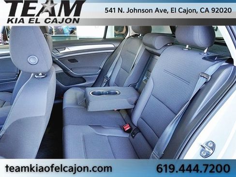 Used 2019 Volkswagen e-Golf SE w/ Driver Assistance Package image 16