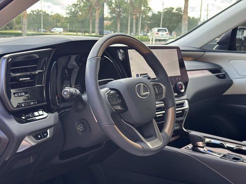 Certified 2026 Lexus RX 350 FWD w/ Convenience Package image 23