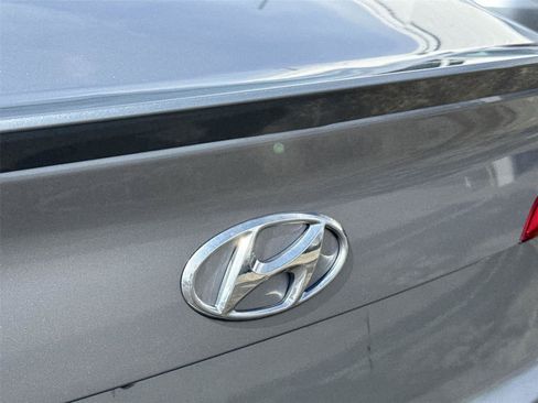 Used 2016 Hyundai Sonata SE FWD image 10