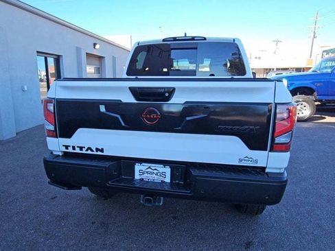 Used 2023 Nissan Titan PRO-4X w/ Pro-4x Convenience Package image 7
