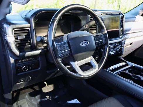 Used 2023 Ford F350 Lariat w/ Lariat Ultimate Package AWD/4WD image 31