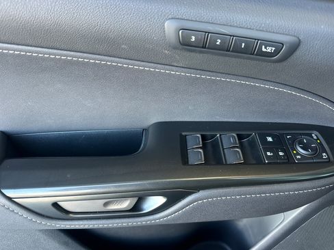 Used 2025 Lexus NX 450h+ AWD w/ Luxury Package image 10