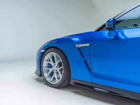 Used 2021 Nissan GT-R Premium AWD/4WD image 53