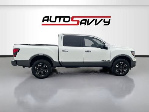 Used 2024 Nissan Titan Platinum Reserve image 8