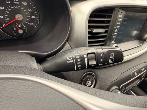 Used 2020 Kia Sorento S AWD/4WD image 17