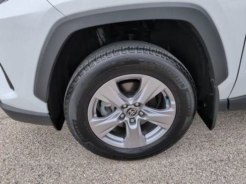 Certified 2024 Toyota RAV4 XLE w/ Convenience Package AWD/4WD image 10