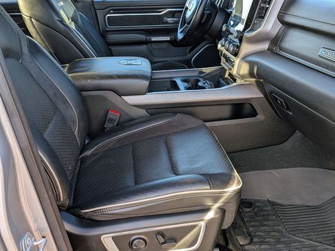 Certified 2022 RAM 1500 Laramie image 38