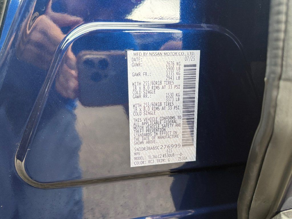 Used 2025 Nissan Pathfinder SV FWD image 20
