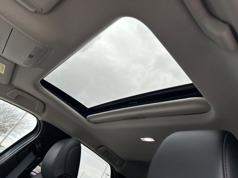 Certified 2025 MAZDA CX-30 2.5 Turbo w/ Premium Package image 24