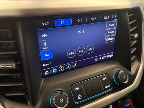 Used 2020 GMC Acadia SLT w/ Premium Package image 12