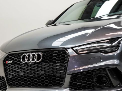 Used 2017 Audi RS 7 Performance w/ Driver Assistance Package AWD/4WD image 2