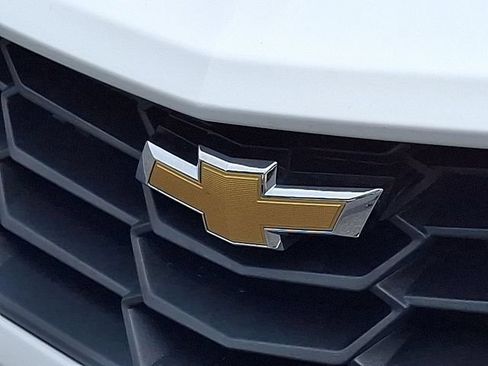 Used 2019 Chevrolet Camaro LT w/ Technology Package RWD image 29