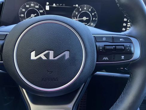 Used 2023 Kia Sportage X-Pro AWD/4WD image 16