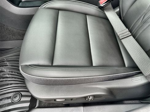 New 2026 Buick Envision Avenir image 25