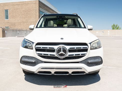 Used 2021 Mercedes-Benz GLS 450 4MATIC image 2