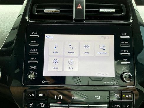 Used 2021 Toyota Prius LE AWD/4WD image 15