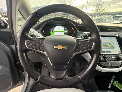 Used 2020 Chevrolet Bolt LT image 13
