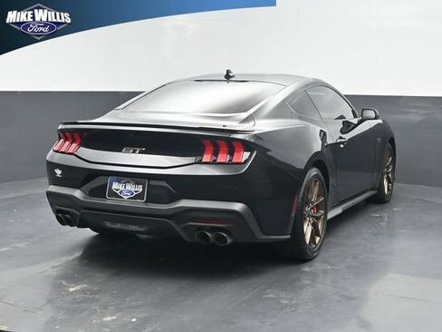 Used 2024 Ford Mustang GT Premium RWD image 7