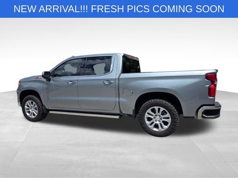 Used 2026 Chevrolet Silverado 1500 LTZ w/ Z71 Off-Road Package AWD/4WD image 4