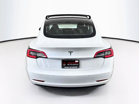 Used 2019 Tesla Model 3 Standard Range Plus RWD image 5