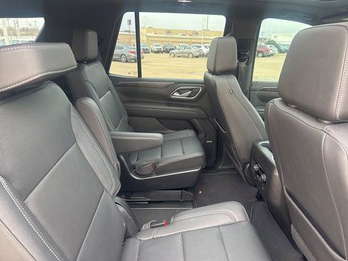 Used 2022 Chevrolet Tahoe LT w/ Luxury Package image 37