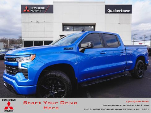 Used 2025 Chevrolet Silverado 1500 RST image 1