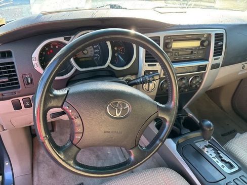 Used 2004 Toyota 4Runner SR5 image 14
