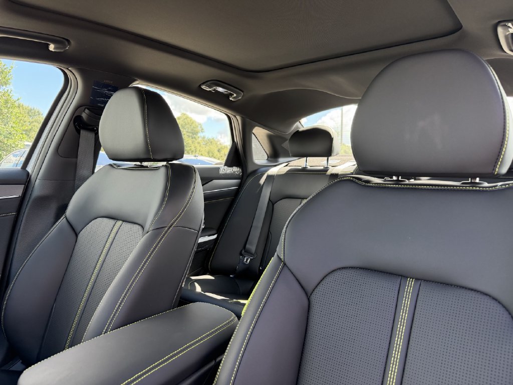 New 2027 Kia K5 GT FWD image 22
