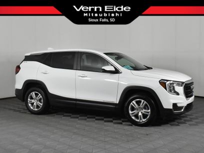 Used 2024 GMC Terrain SLE