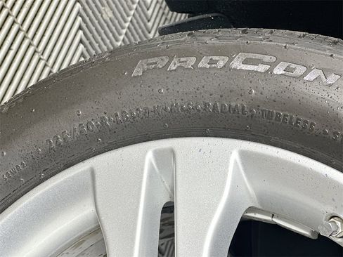 Used 2019 Mercedes-Benz GLA 250 4MATIC w/ Premium Package image 32