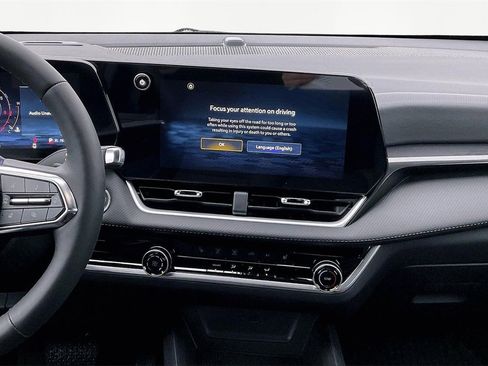 New 2026 Chevrolet Equinox LT w/ LPO, Floor Liner Package image 7