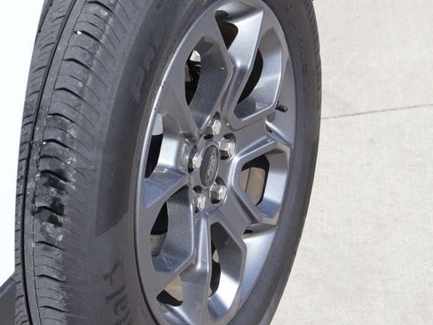 Used 2024 Ford Maverick XLT image 36